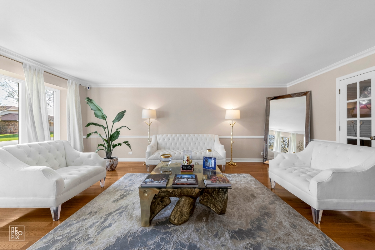 How To Photograph Living Rooms? | Repropix Corp.