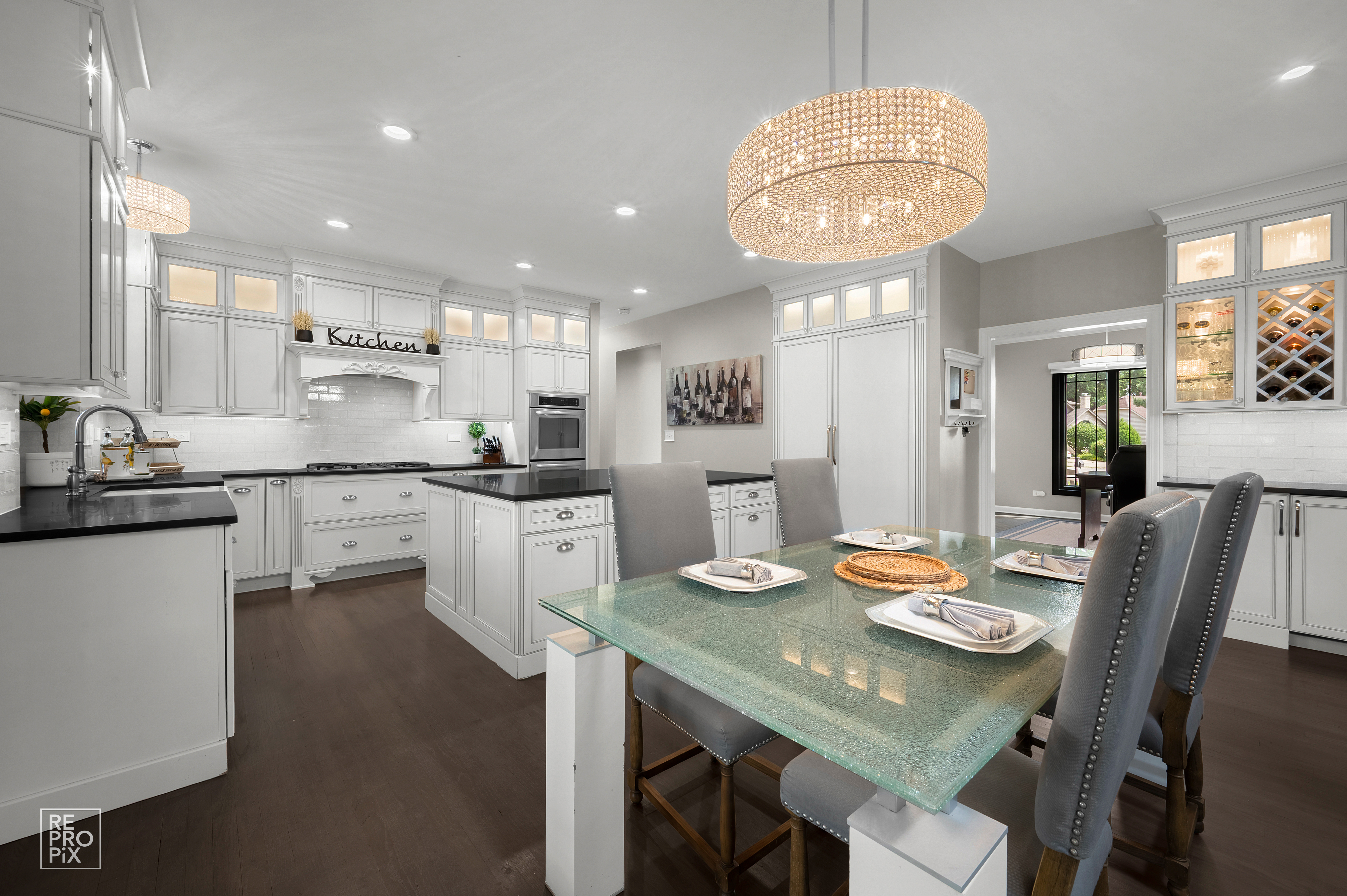 Buyers Form an Opinion Within Seconds